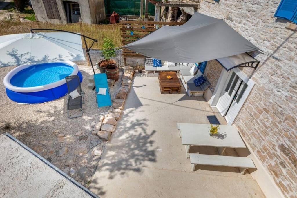 Casa Di Pietra Matelici Villa Divsici Luaran gambar
