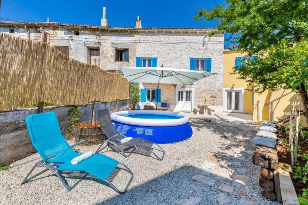 Casa Di Pietra Matelici Villa Divsici Luaran gambar
